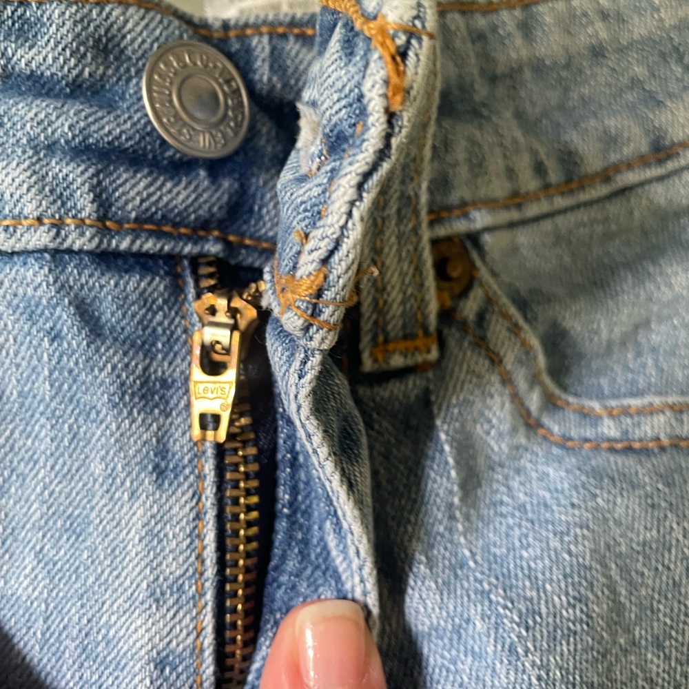 Levi's Light Blue Denim Jean Shorts - Picture 9 of 15